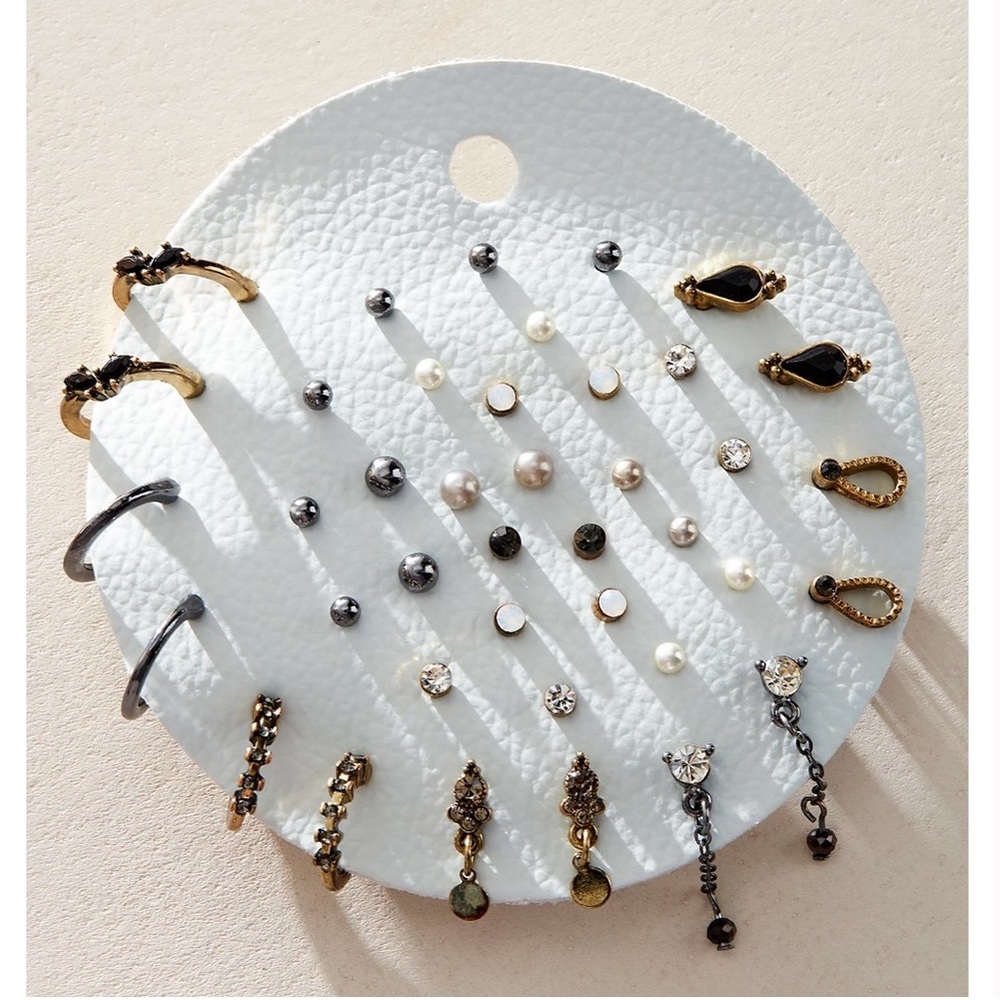 NWT Free People Mixed Metal and Pearl Earrings Set
